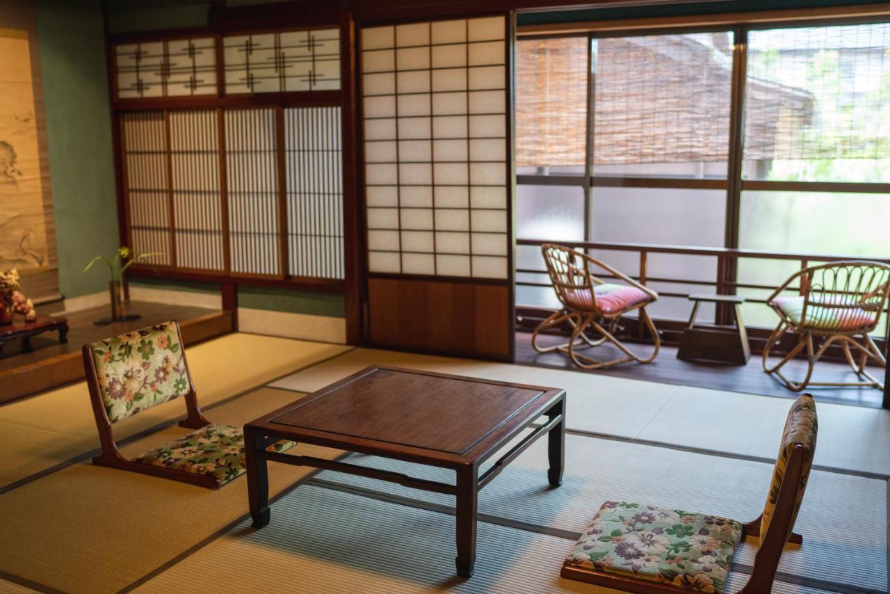 Machiya Guest House Carta Kanazawa Eksteriør billede