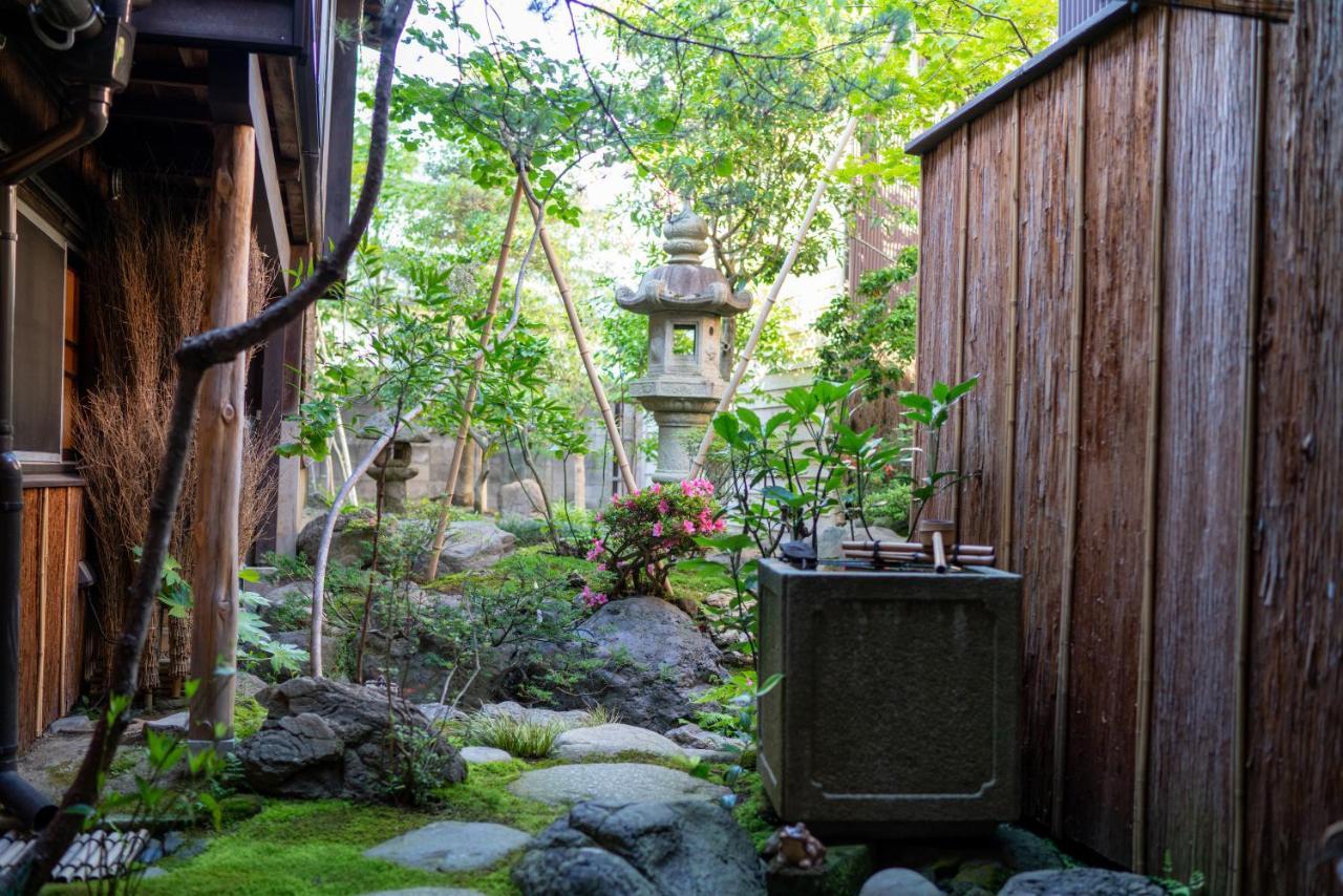 Machiya Guest House Carta Kanazawa Eksteriør billede