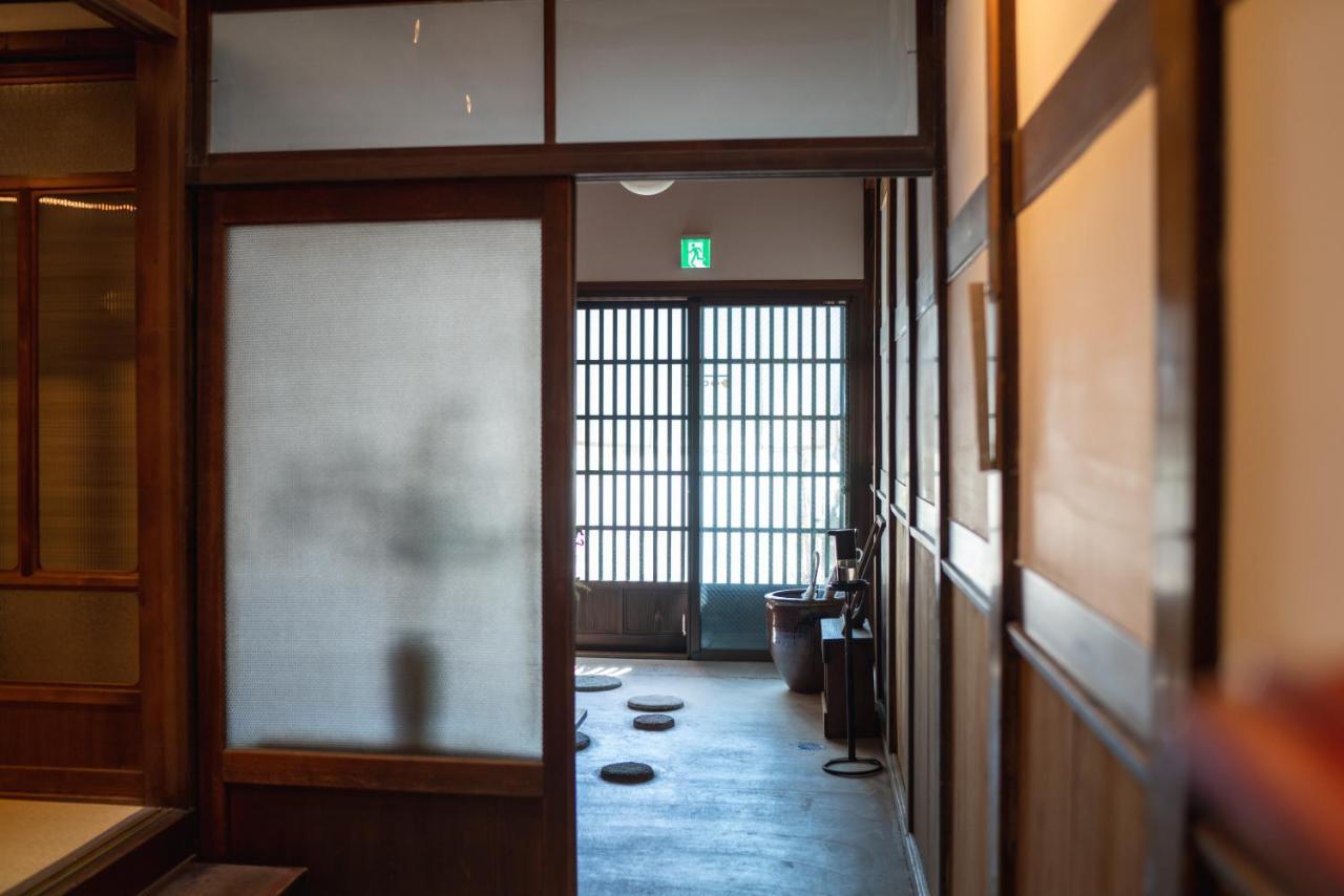 Machiya Guest House Carta Kanazawa Eksteriør billede