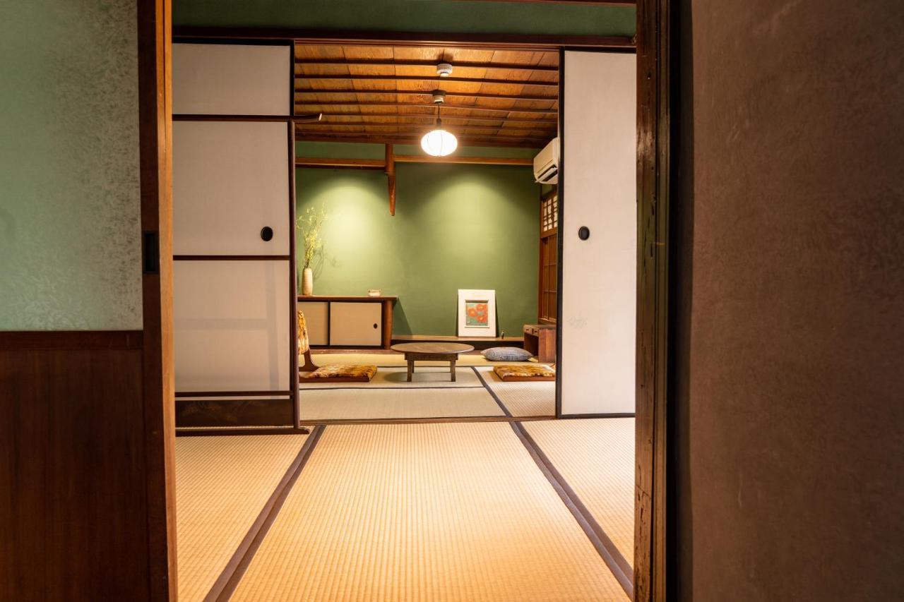 Machiya Guest House Carta Kanazawa Eksteriør billede