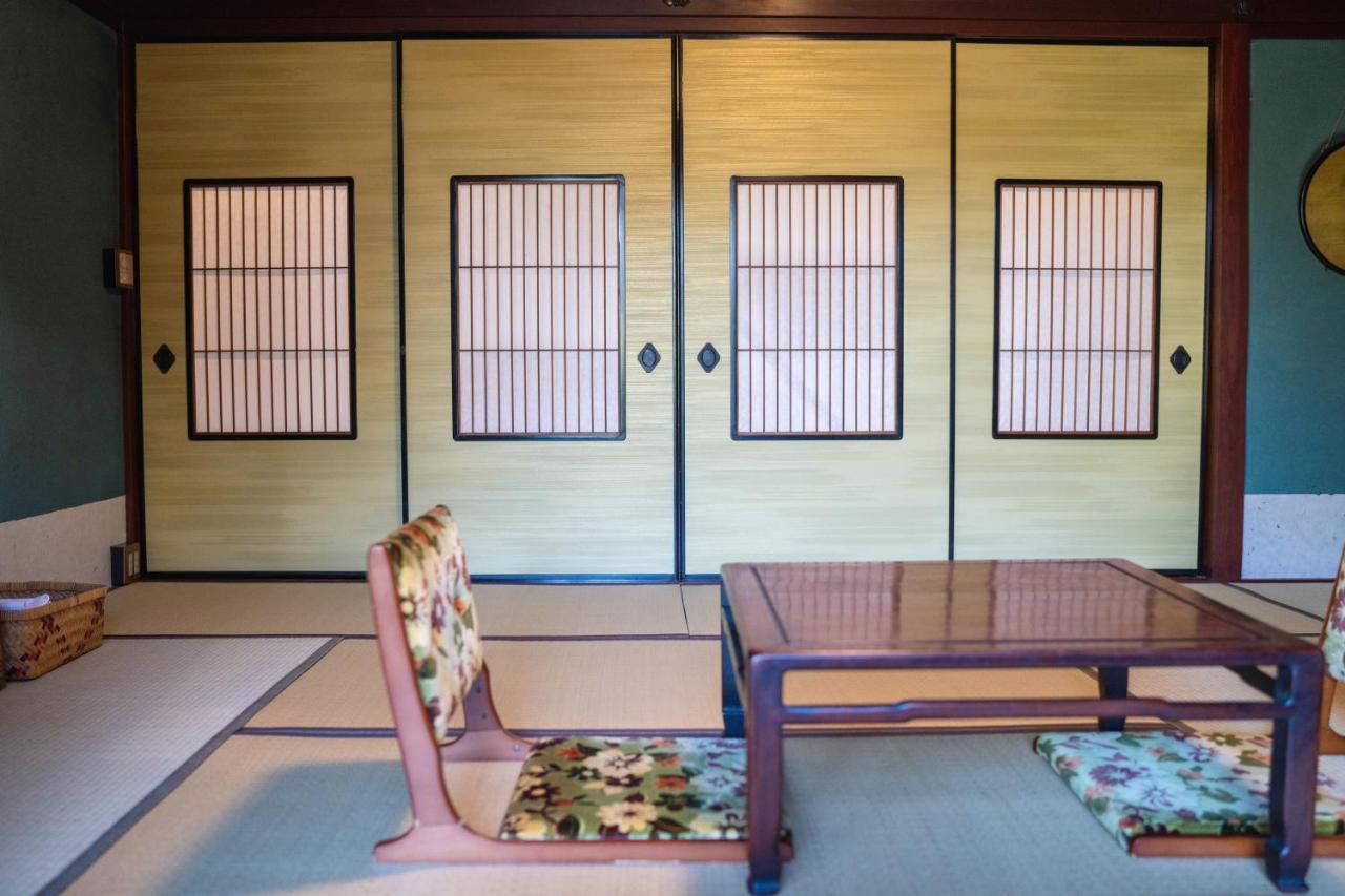 Machiya Guest House Carta Kanazawa Eksteriør billede